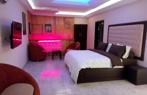 Angre Hotel | Hotel Saphir