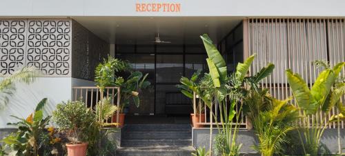 Wadgaon Hotel | Hotel Sara Executive