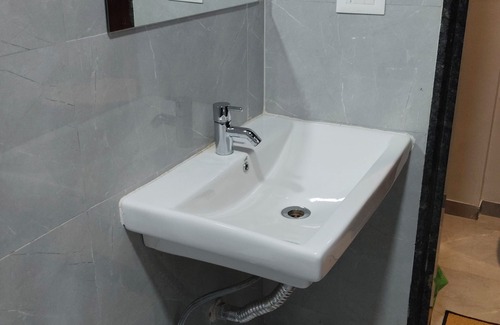 Wadgaon Hotel | Hotel Sara Executive