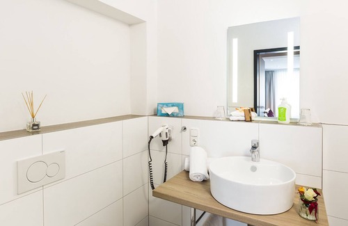 Heinsberg House | Hotel Sarah