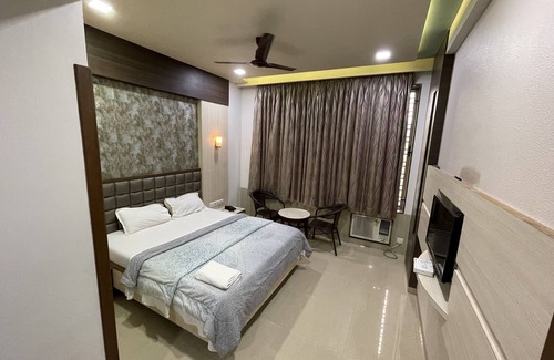 Boisar Hotel | Hotel Sarovar Residency