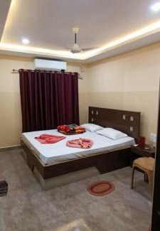 The Mall Road Hotel | hotel Sarveejeeta -Mussoorie