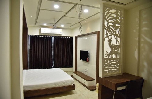 Morbi Hotel | Hotel Savera Inn