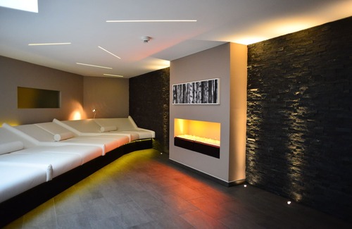 Munzingen Hotel | Hotel Schloss Reinach