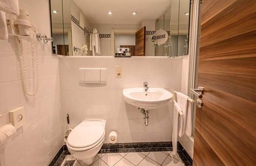 Erlbach Hotel | Hotel Schwarzbachtal Hideaway