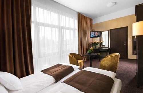 Zbaszyn Hotel | Hotel Senator