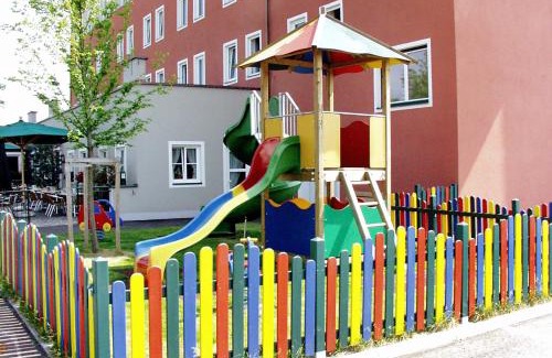 Suben Hotel | Hotel Servus Europa Suben