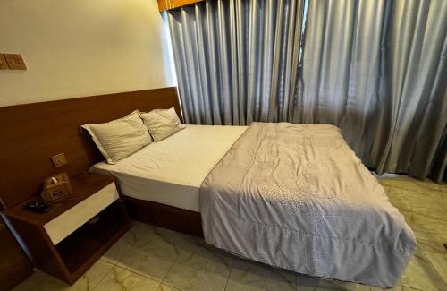 Uttara Hotel | Hotel Seven View