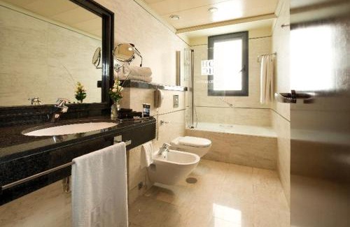 La Buhaira Hotel | Hotel Sevilla Center