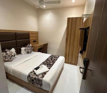 Sakinaka House | Hotel Shahi Darbar TERMINAL-2