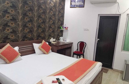 Raebareli Hotel | Hotel Shalimar Palace