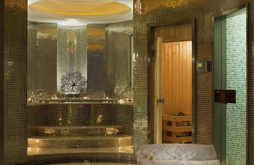 Songjiang Hotel | Hotel Shanghai Sheshan Oriental - Handwritten Collection