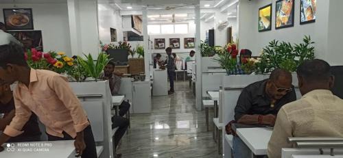 Koregaon Hotel | Hotel Shivraj Residency rahimatpur