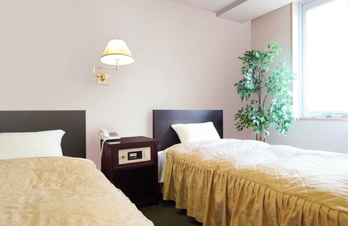 Chuo-ku Hotel | Hotel ShoE Nonsmoking Triple room3 single bed/Sapporo Hokkaidō