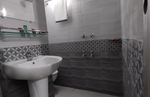 Dhaka Hotel | Hotel Shopno Nibash