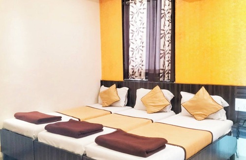 Shirdi Hotel | Hotel Shri Pushpanjali Shirdi