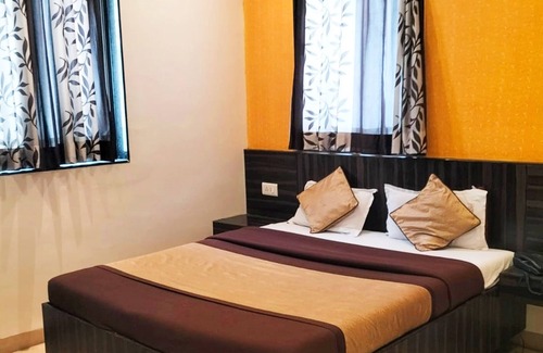 Shirdi Hotel | Hotel Shri Pushpanjali Shirdi