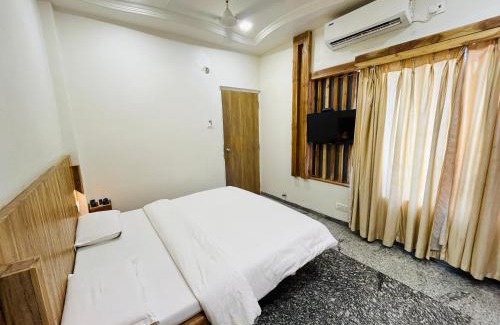 Amravati Hotel | Hotel Shripad