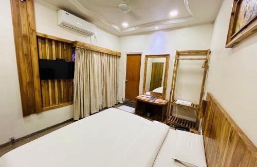 Amravati Hotel | Hotel Shripad