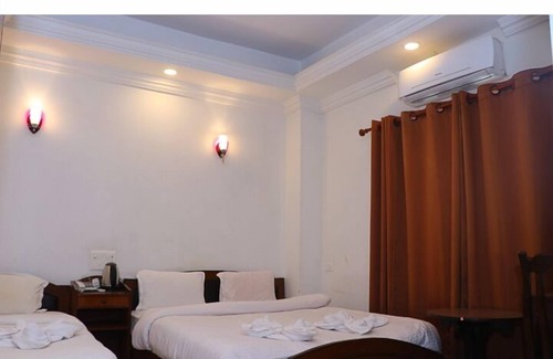 Lumbini Hotel | Hotel Siddhartha In Lumbini