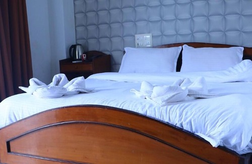 Lumbini Hotel | Hotel Siddhartha In Lumbini