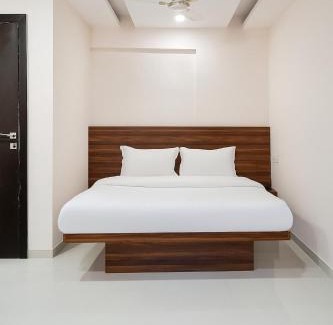 Bavdhan House | Hotel Silver Homes