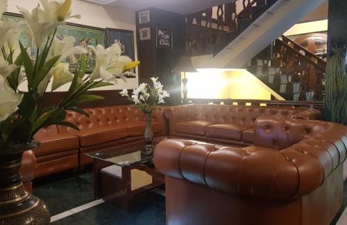 Bemloi Hotel | Hotel Silverine