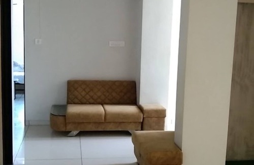 Bhavnagar Hotel | Hotel Sky Inn