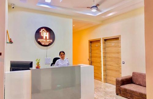 Sirsa Hotel | HOTEL SKYZ