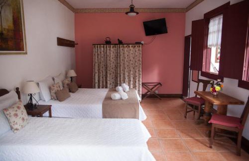 Santana dos Montes Hotel | Hotel Solar dos Montes