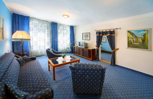 Trebic Hotel | Hotel Solaster Garni