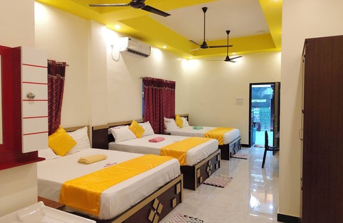 Chettikulam Cabin | HOTEL SONIA MAHI INN