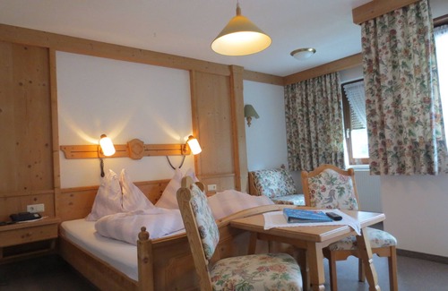 Wald am Arlberg Hotel | Hotel Sonnblick