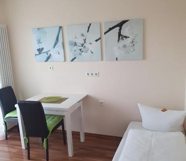 Illertissen Apartment | Hotel Sonnenhof