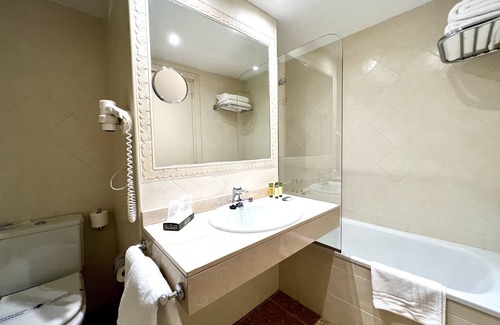 El Serrat Hotel | Hotel & SPA Bringué