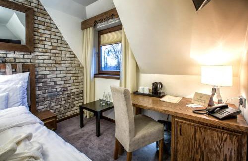 Uniejow Hotel | Hotel & Spa * Kasztel Uniejów