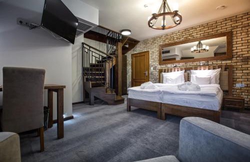 Uniejow Hotel | Hotel & Spa * Kasztel Uniejów