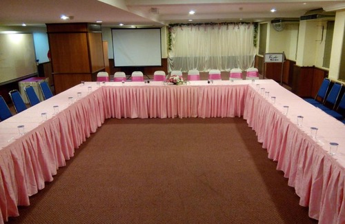 Kampung Guar Syed Alwi Hotel | Hotel Sri Garden Sdn. Bhd.