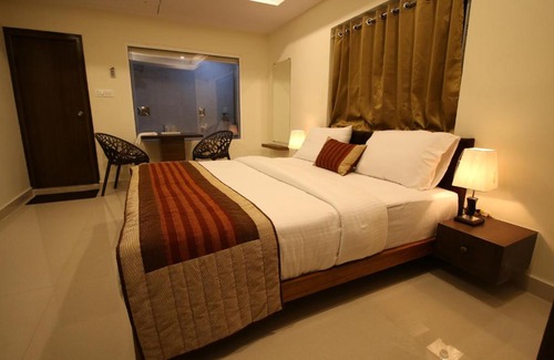 Dwaraka Nagar Hotel | Hotel Sri Maharaja Inn