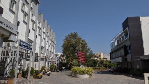 Gangavathi Hotel | Hotel SSLR ,Gangavathi