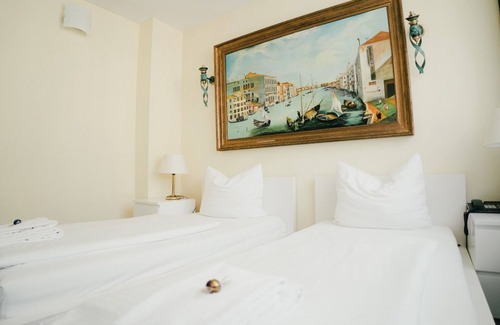 Dusseldorf Old Town Hotel | Hotel St. Georg