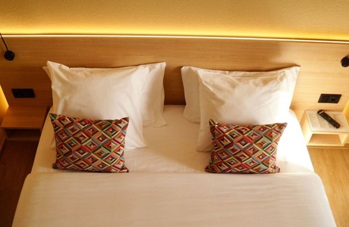 Foetz Hotel | Hotel Stand'Inn