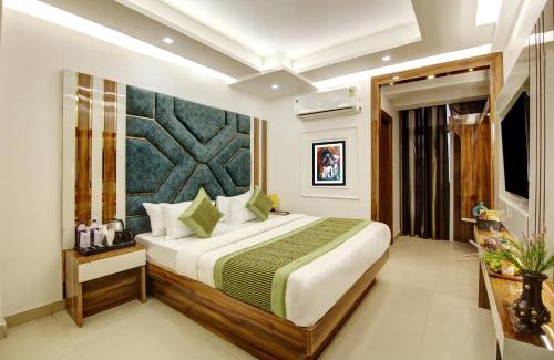 Paharganj Hotel | Hotel Star Villa - Front of New Delhi Railway Station & 5 Minute from Connaught Place
