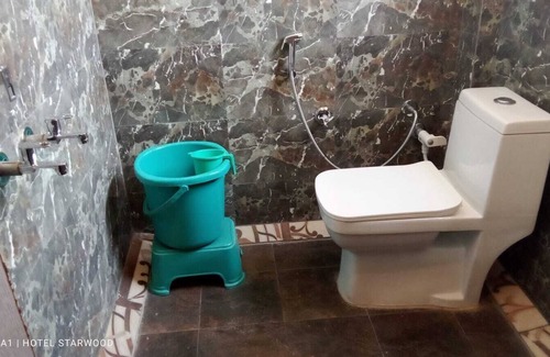 Lansdowne Hotel | Hotel Starwood