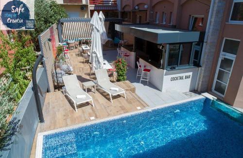 Vodice Hotel | Hotel Stella Maris - Style & Comfort