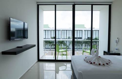 Xcumpich Hotel | Hotel & Suites Yuca Ville