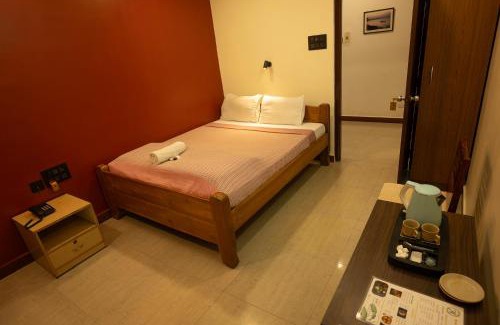Paltan Bazaar Hotel | Hotel Suncity
