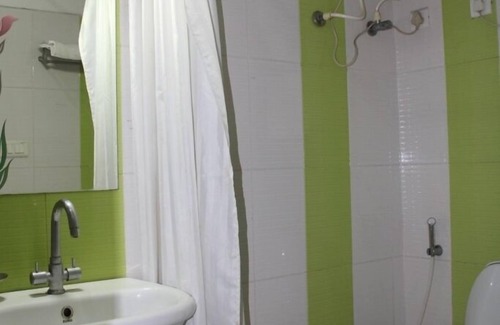 Berhampore Hotel | Hotel Sunshine