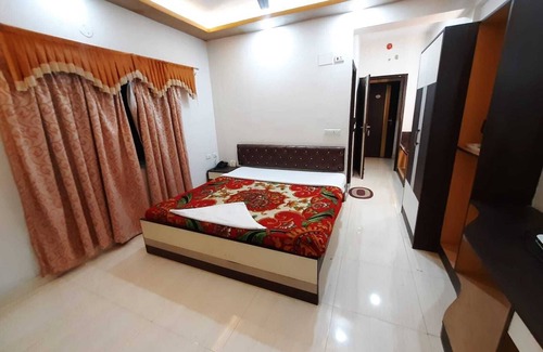 Berhampore Hotel | Hotel Sunshine