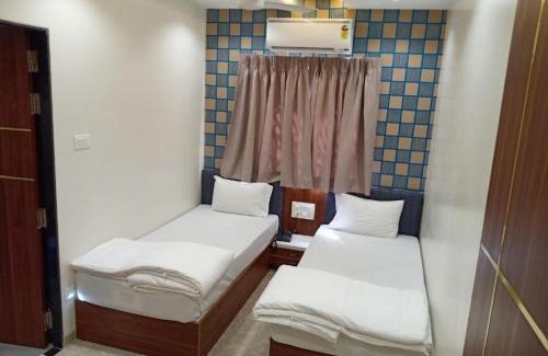Ahmednagar Hotel | Hotel Suvarnam Residency